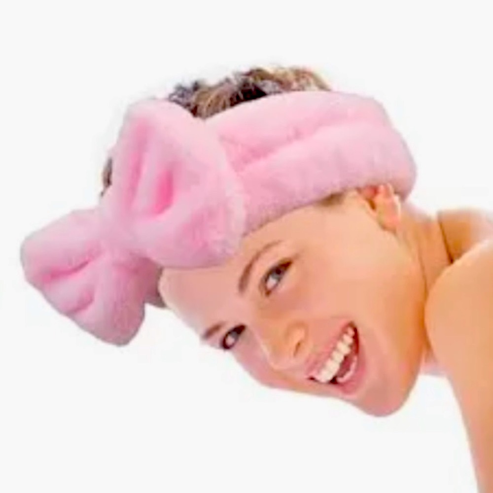 Nicole Miller New York Pink Plush Bow Spa Headband Soft Skincare Face Wash NWT